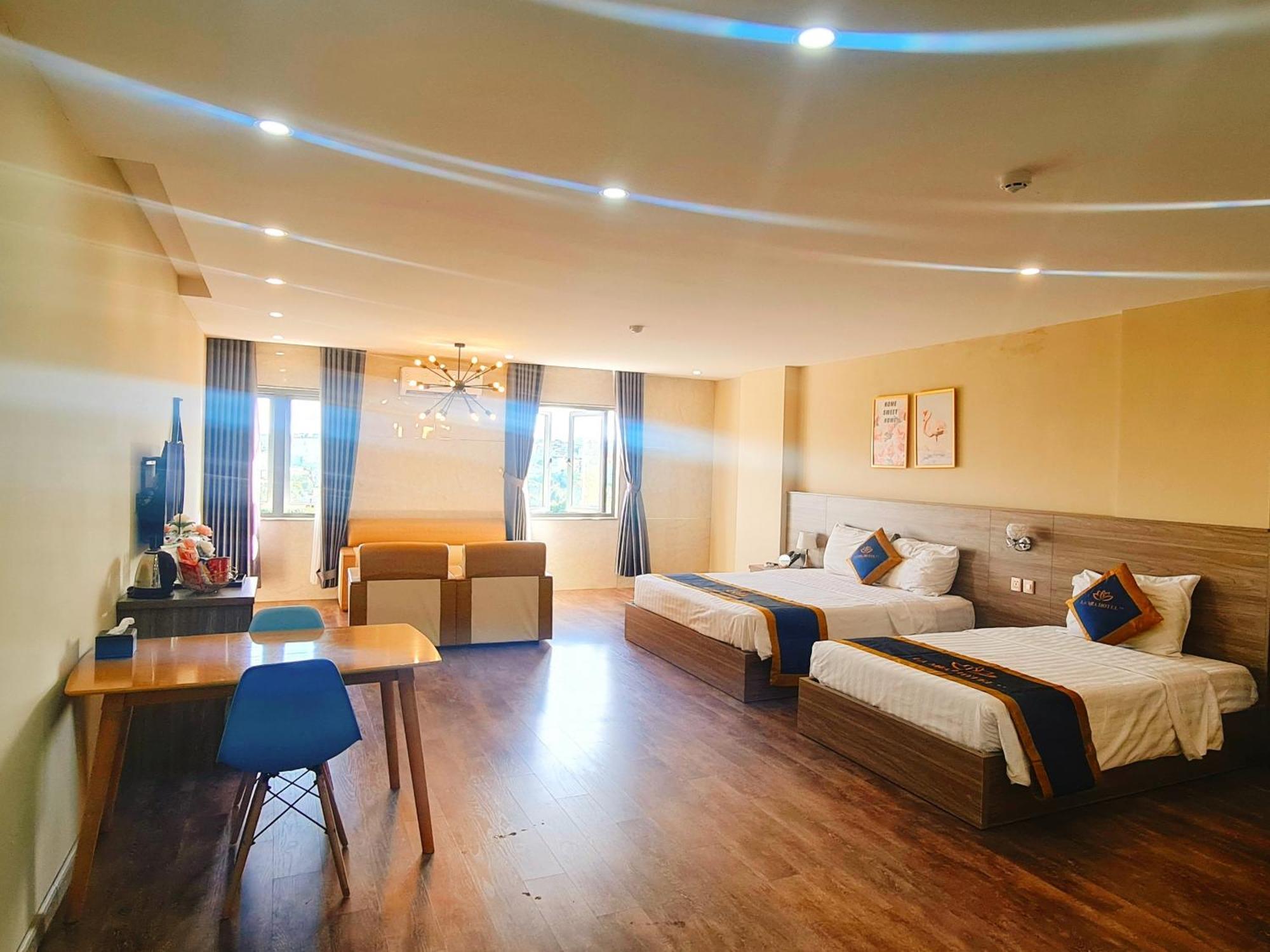 La Mia Lakeview Hotel Pleiku Exterior foto